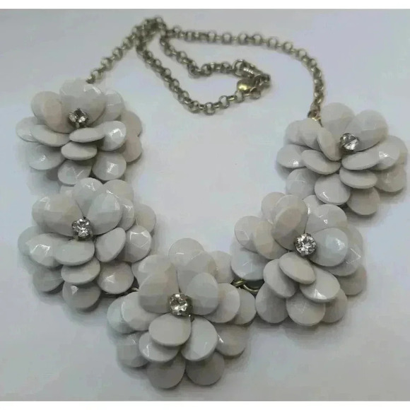 JCrew Taupe Gray Neutral Flower Beaded Chain Gemstone Accents Statement Necklace - Picture 3 of 5